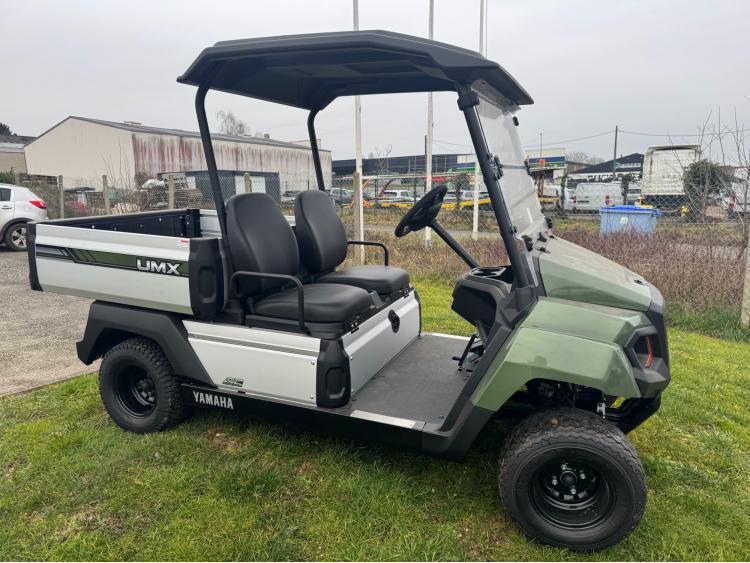 YAMAHA UMX E AC GREEN LEAF